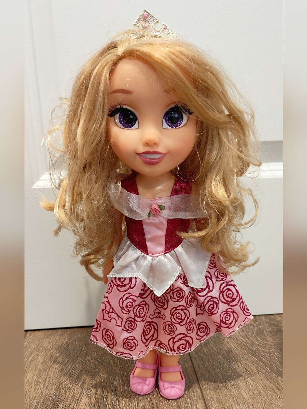 Pink Fashion Princess Doll with Sparkling Purple Eyes